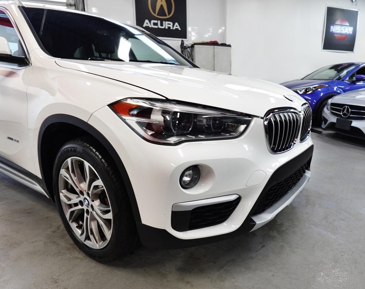 2017 BMW X1 xDrive28i - NO ACCIDENT, BMW MAINTAINED,PANO ROOF - Photo #12
