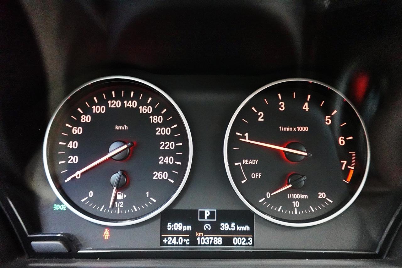 2017 BMW X1 xDrive28i - NO ACCIDENT, BMW MAINTAINED,PANO ROOF - Photo #29