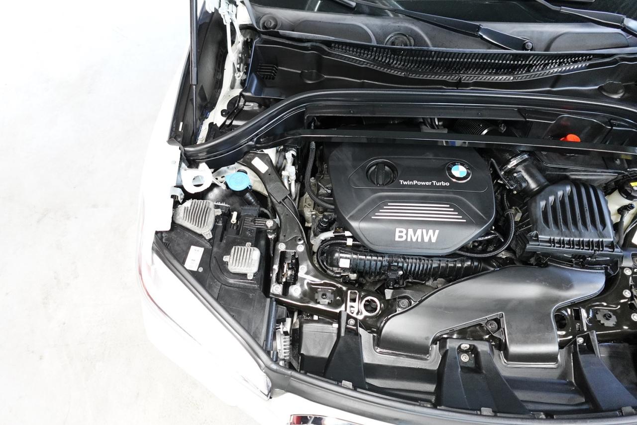 2017 BMW X1 xDrive28i - NO ACCIDENT, BMW MAINTAINED,PANO ROOF - Photo #33
