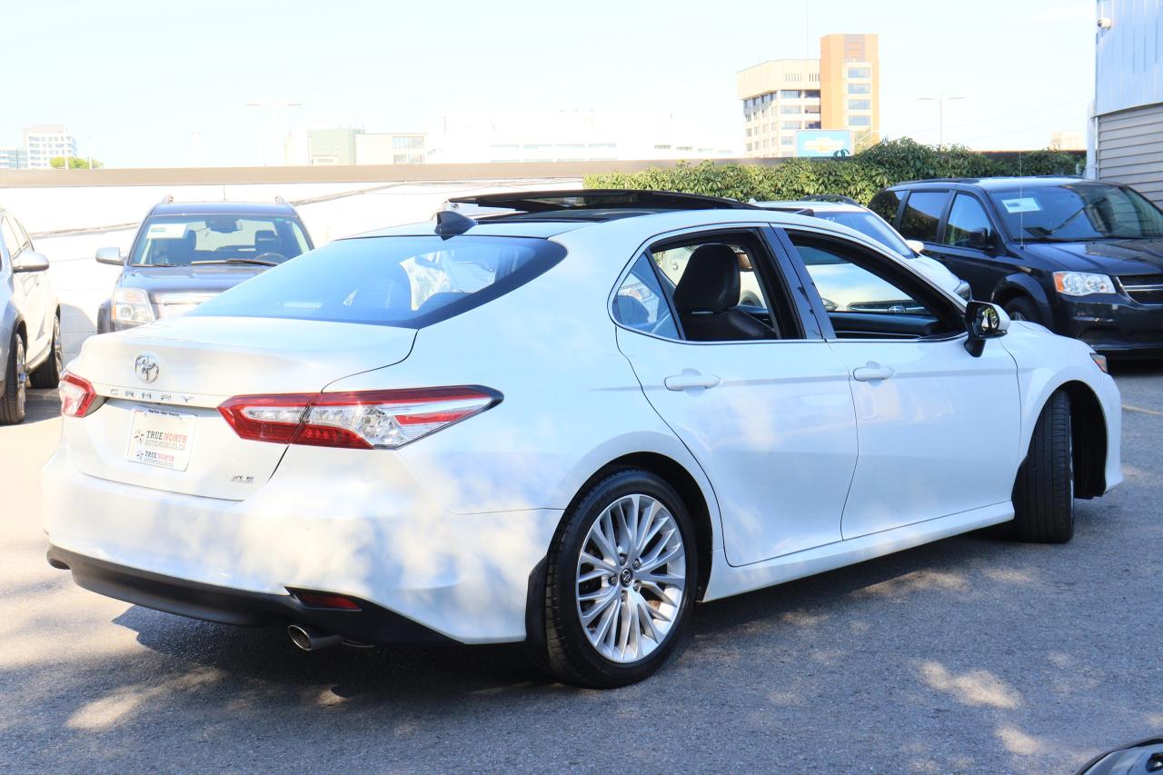 2018 Toyota Camry XLE | Leather | Pano Roof | Cam | CarPlay | BSM++ Photo48