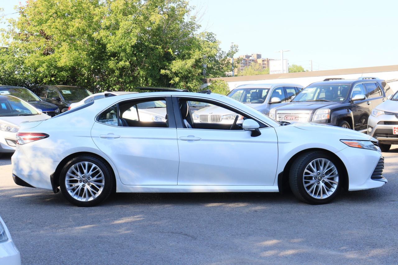 2018 Toyota Camry XLE | Leather | Pano Roof | Cam | CarPlay | BSM++ Photo49