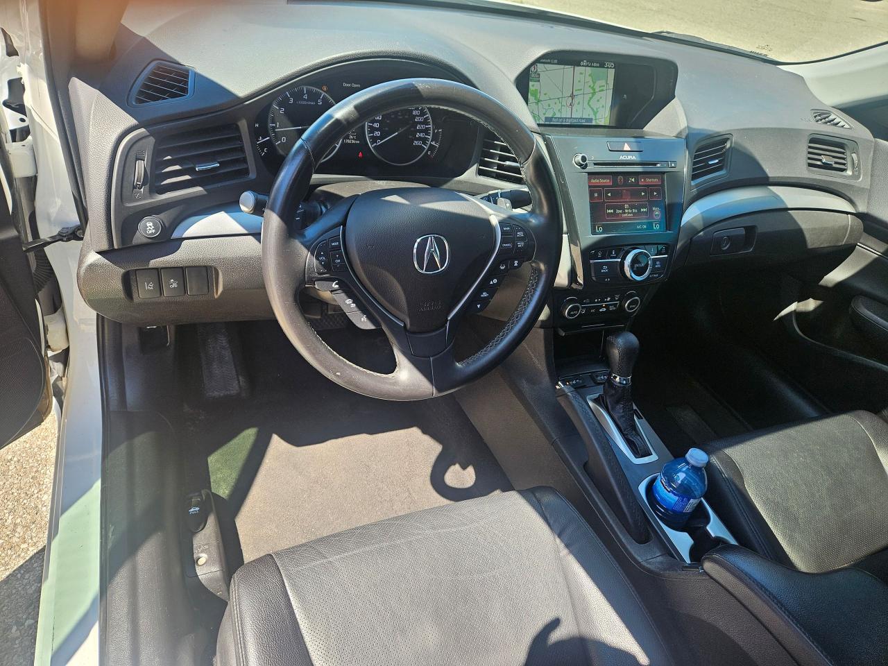 2018 Acura ILX PREMIUM - Photo #9