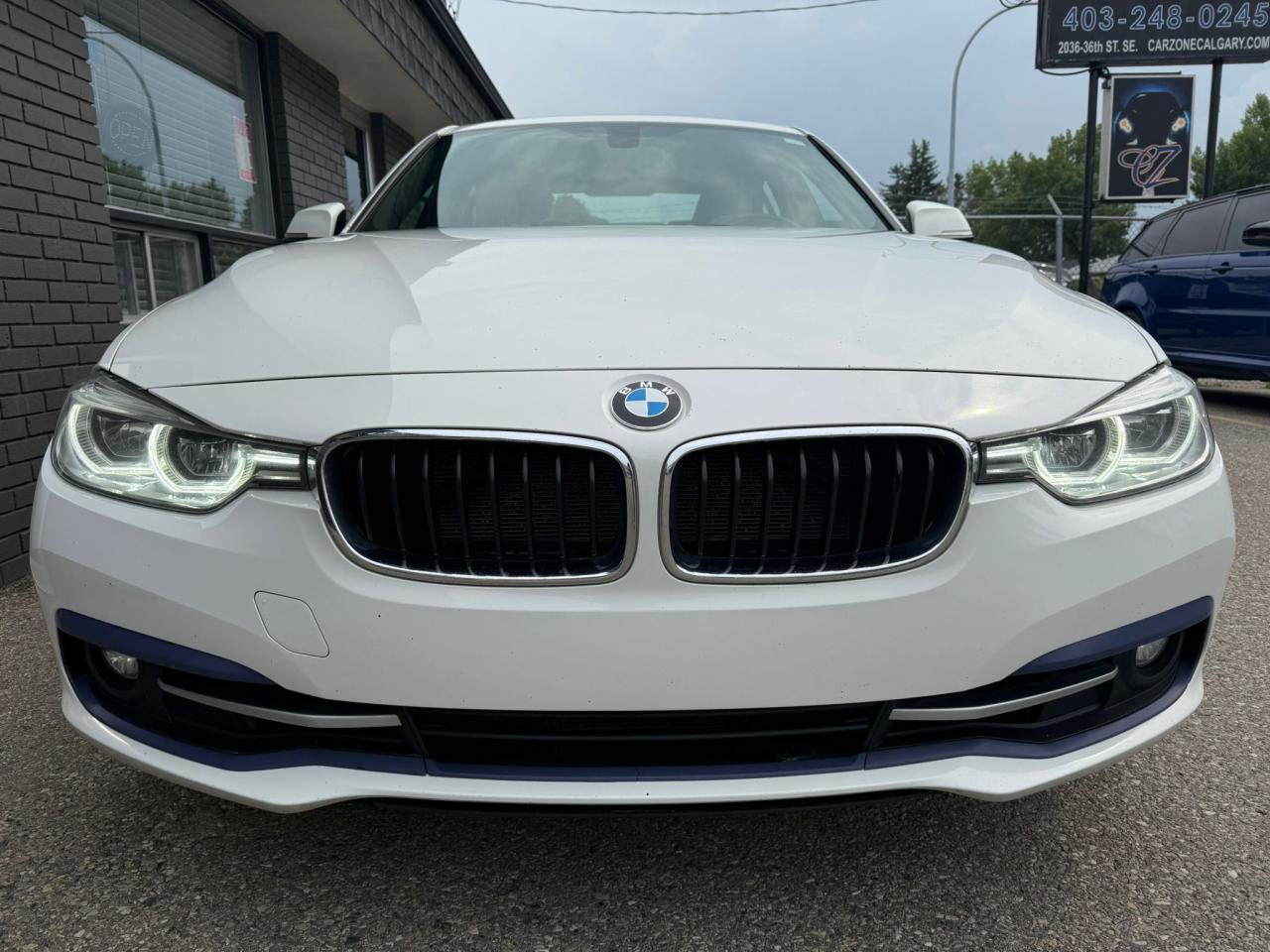 2018 BMW 3 Series 330i xDrive - Photo #5