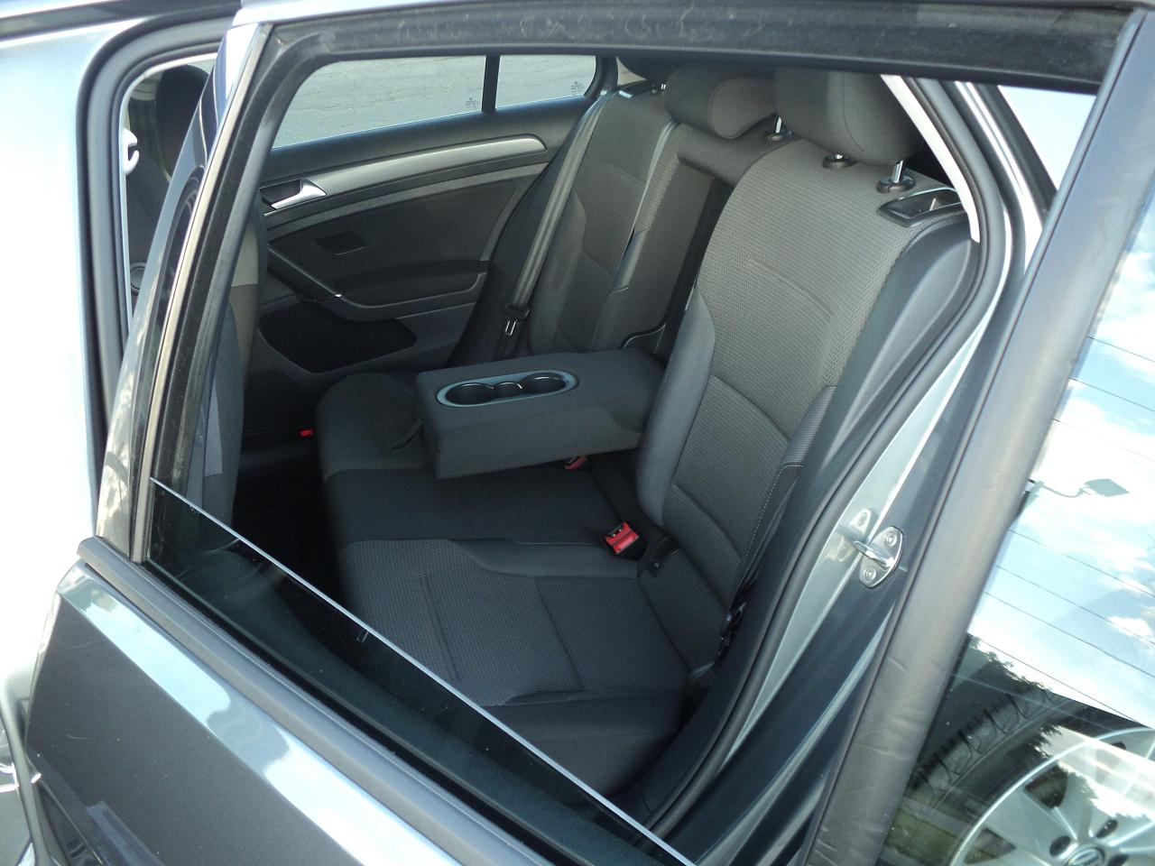2020 Volkswagen Golf Comfortline 5-door Auto 1.4L4cylGas HeatedSeats - Photo #14