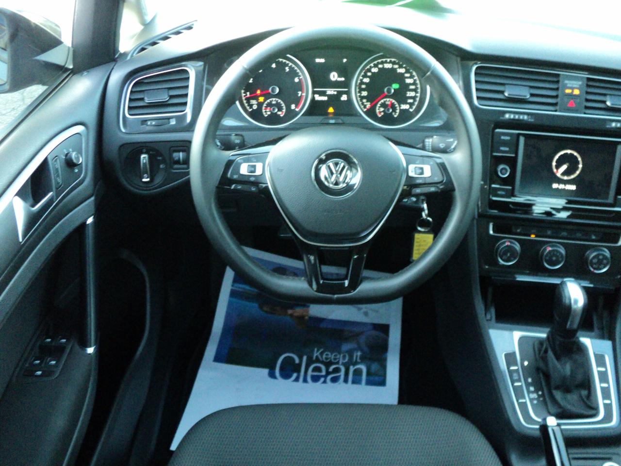 2020 Volkswagen Golf Comfortline 5-door Auto 1.4L4cylGas HeatedSeats - Photo #16