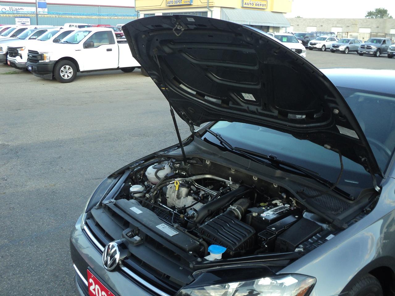 2020 Volkswagen Golf Comfortline 5-door Auto 1.4L4cylGas HeatedSeats - Photo #26