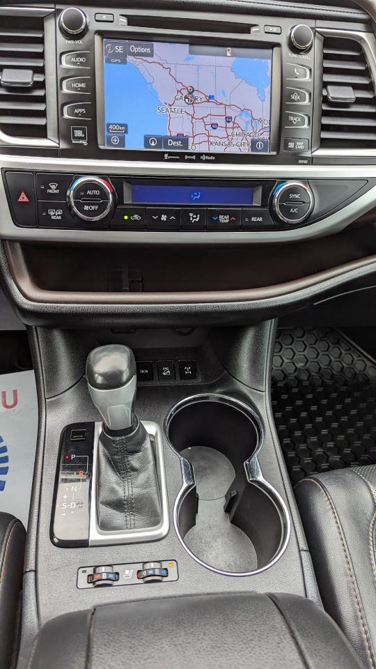 2016 Toyota Highlander LIMITED  - Photo #7