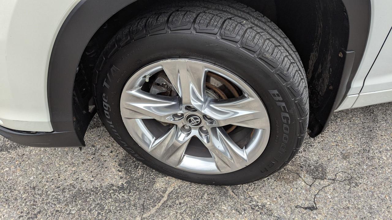 2016 Toyota Highlander LIMITED  - Photo #16