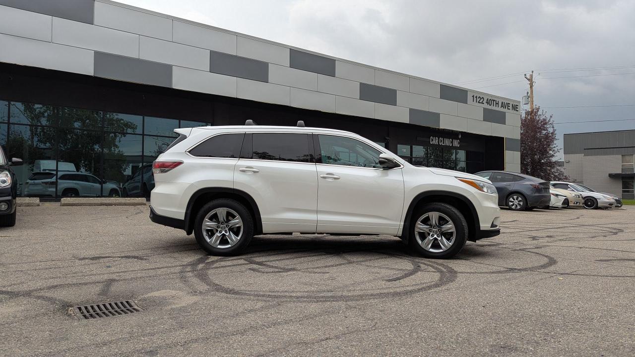 2016 Toyota Highlander LIMITED  - Photo #4
