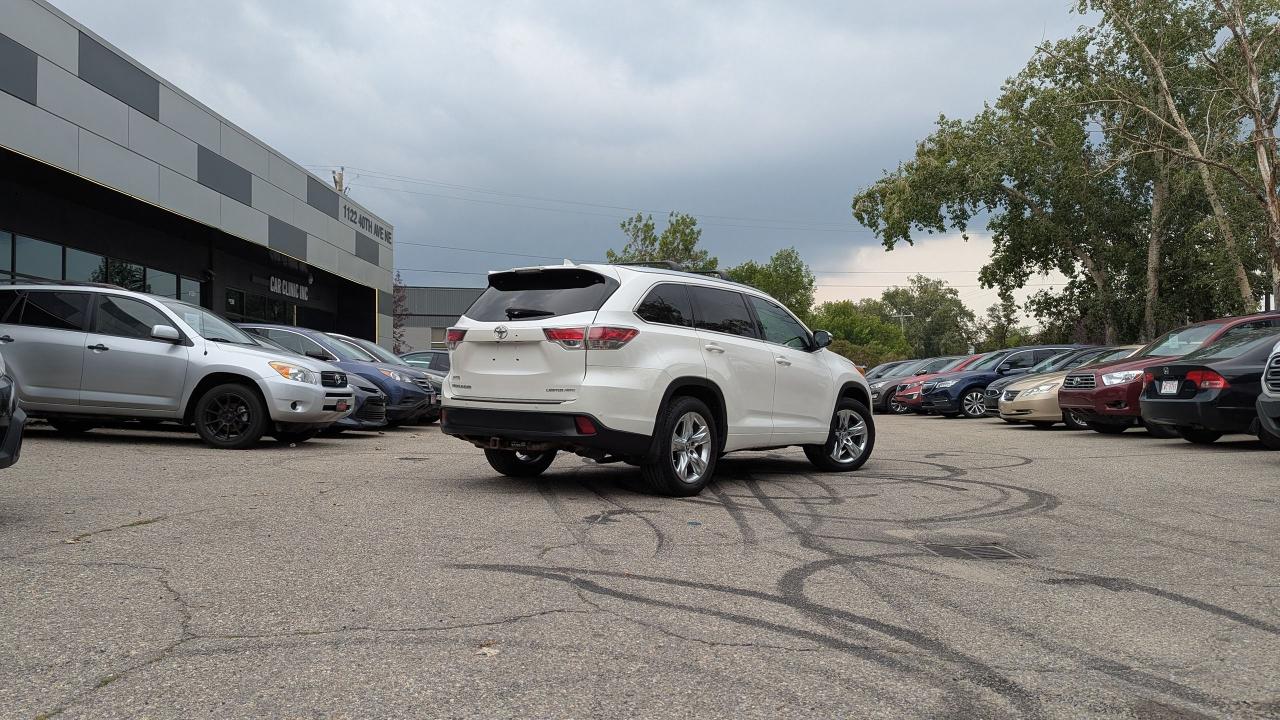 2016 Toyota Highlander LIMITED  - Photo #5