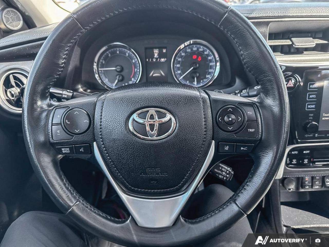 2019 Toyota Corolla XSE / NO ACCIDENTS / NAV / ROOF / LEATHER / AUTO - Photo #19