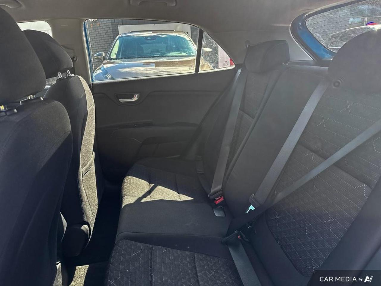 2021 Kia Rio LX+ / NO ACCIDENTS / HEATED SEATS / BLUETOOTH / AC - Photo #11