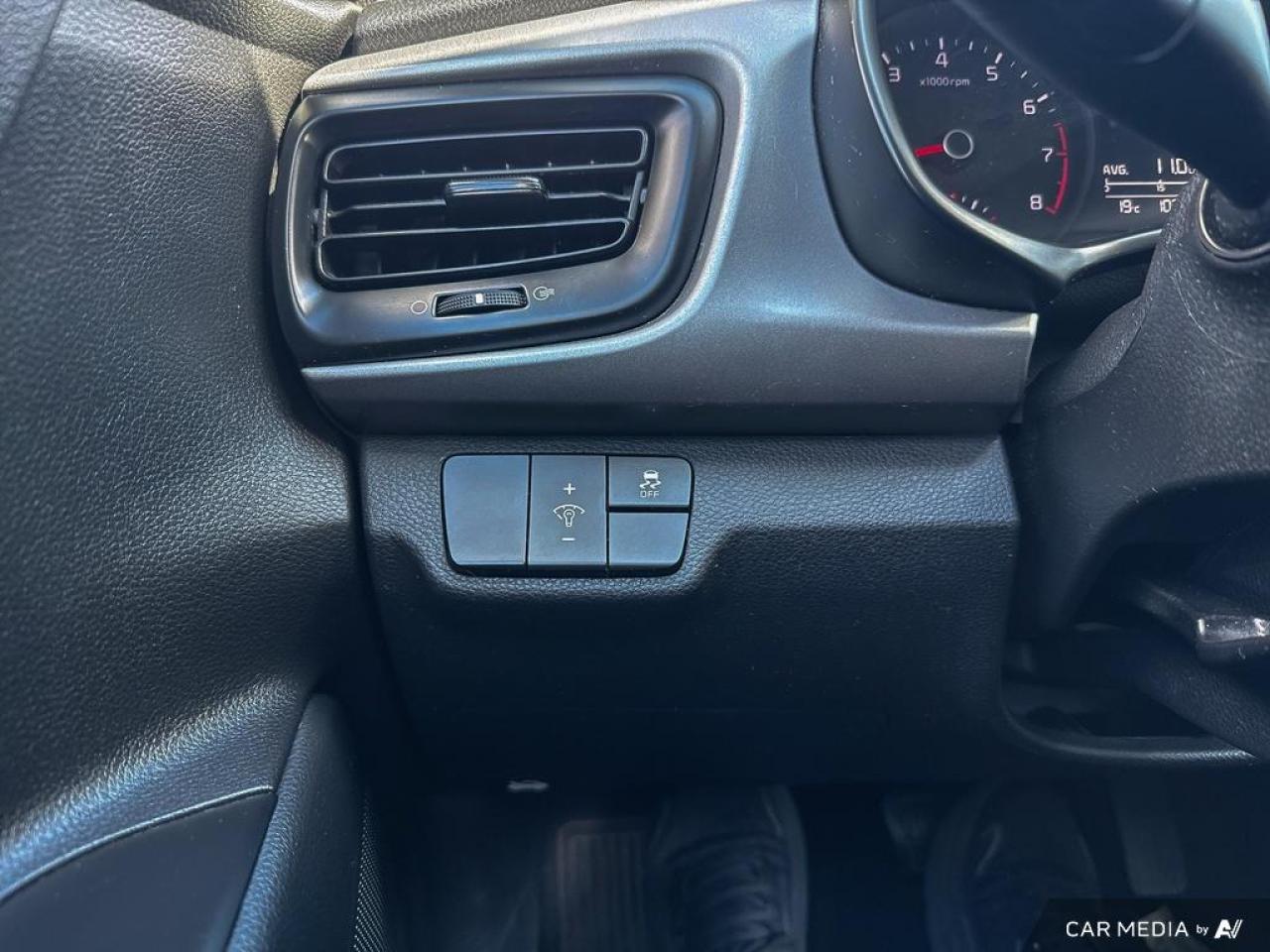 2021 Kia Rio LX+ / NO ACCIDENTS / HEATED SEATS / BLUETOOTH / AC - Photo #14