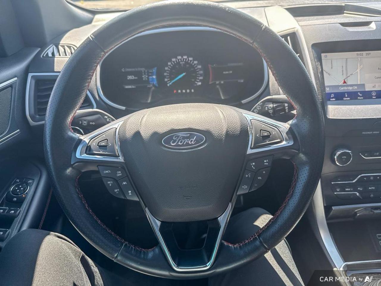 2020 Ford Edge ST LINE/ NO ACCIDENTS / NAV / ROOF / LEATHER / AWD - Photo #19