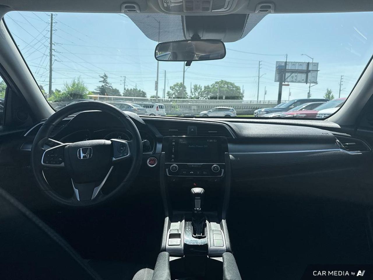 2018 Honda Civic EX / NO ACCIDENTS / ROOF / LANE ASSIST / HTD SEATS - Photo #17