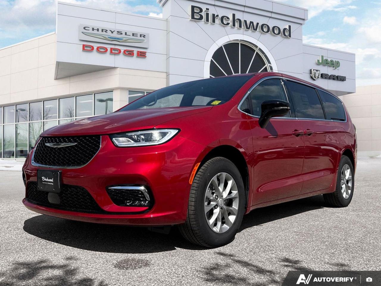 New 2025 Chrysler Pacifica Select | Winter Tires Included! | Black Friday All Month! | for sale in Winnipeg, MB