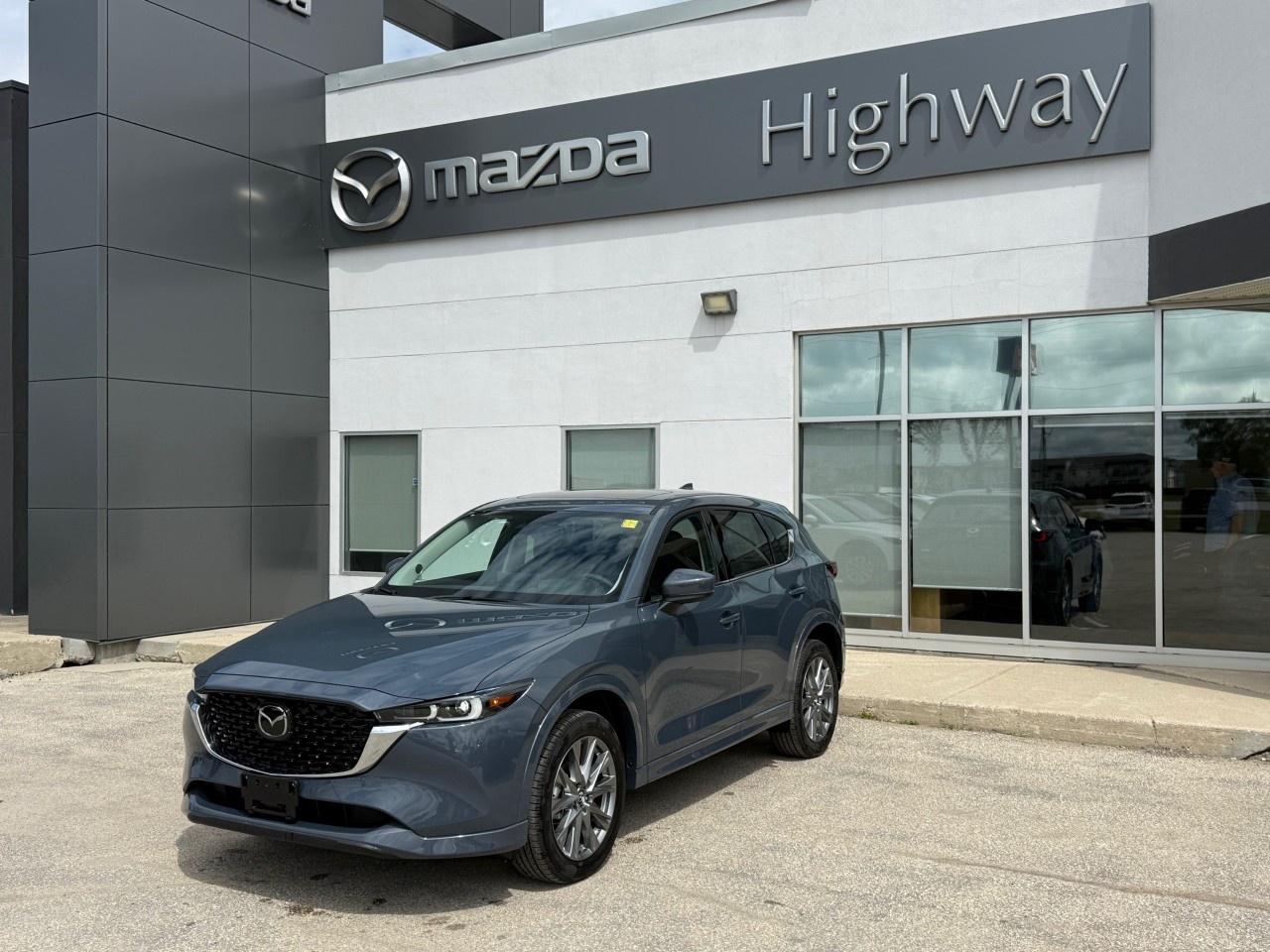 New 2025 Mazda CX-5 GT AWD for sale in Steinbach, MB