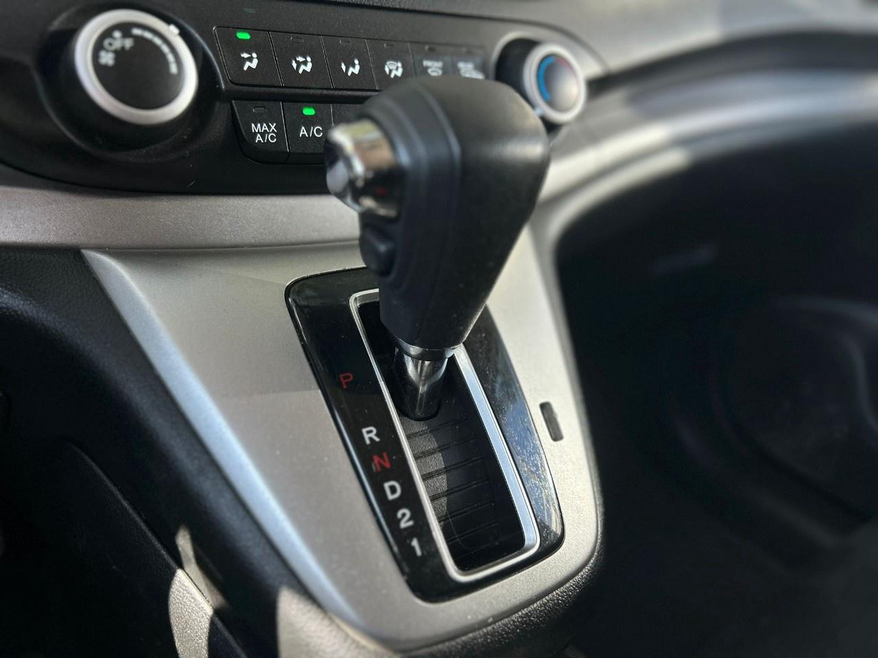 2014 Honda CR-V LX Photo