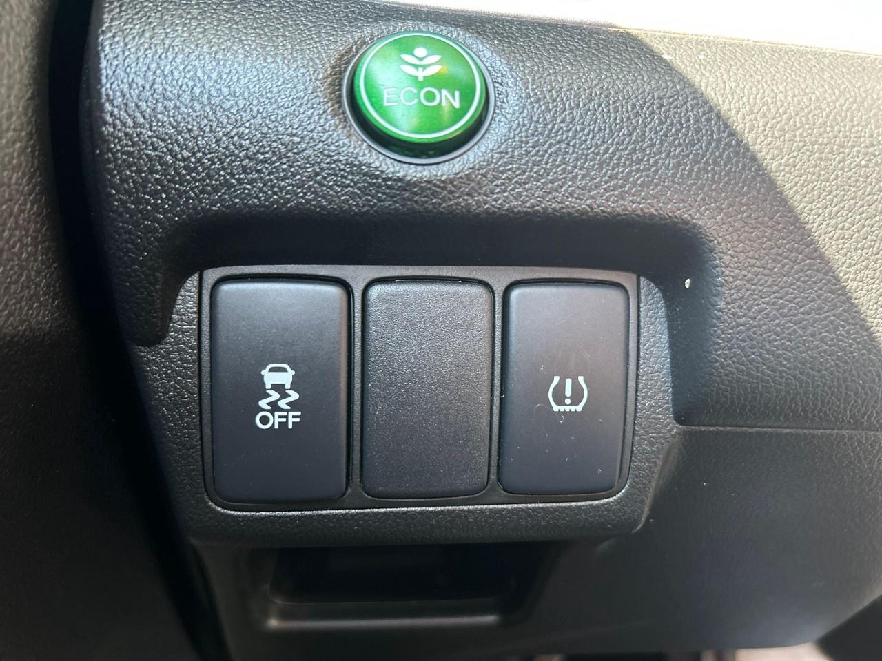 2014 Honda CR-V LX Photo