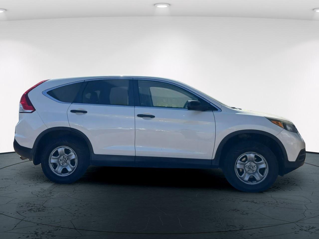 2014 Honda CR-V LX Photo