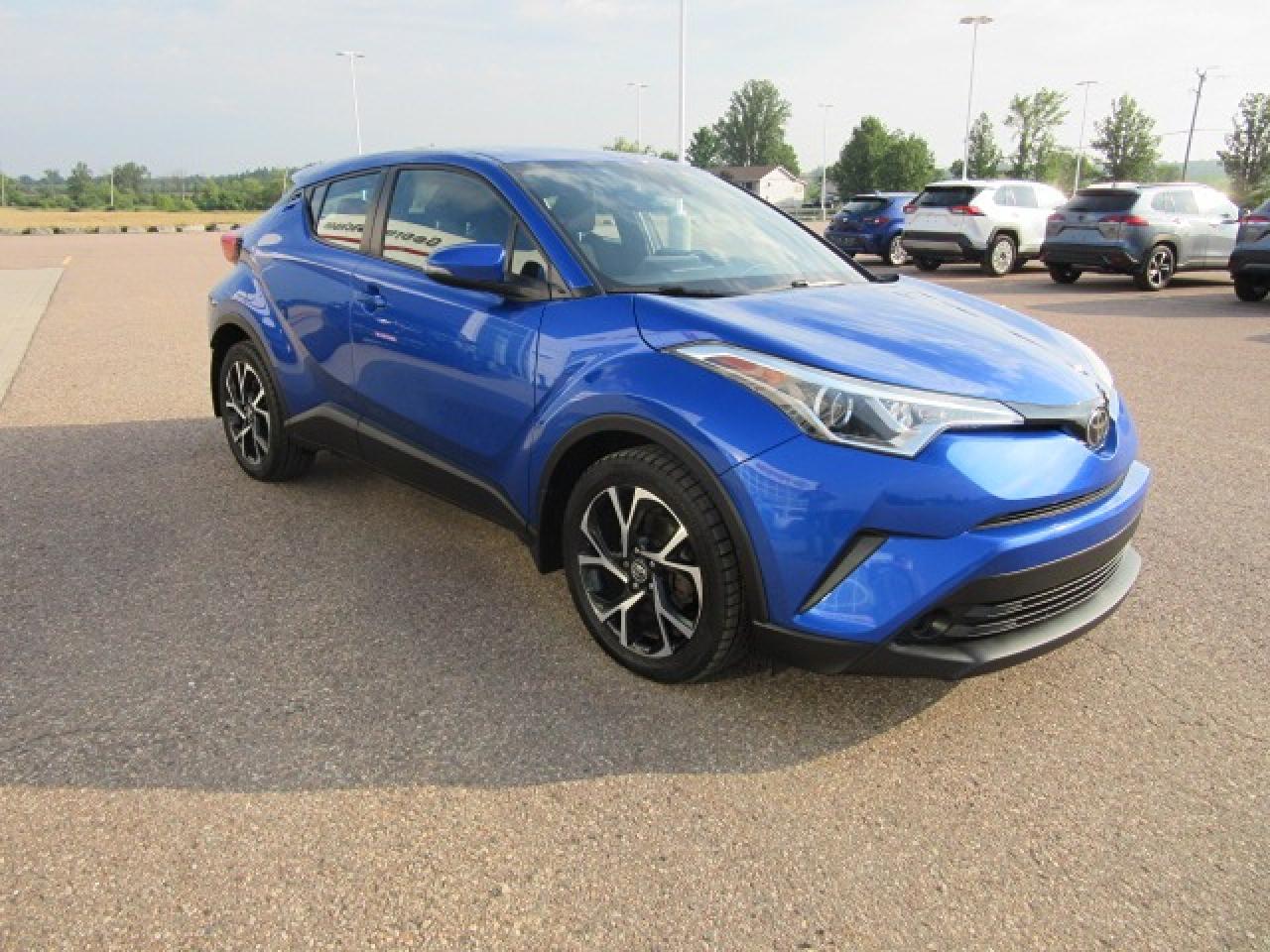2018 Toyota C-HR XLE Photo