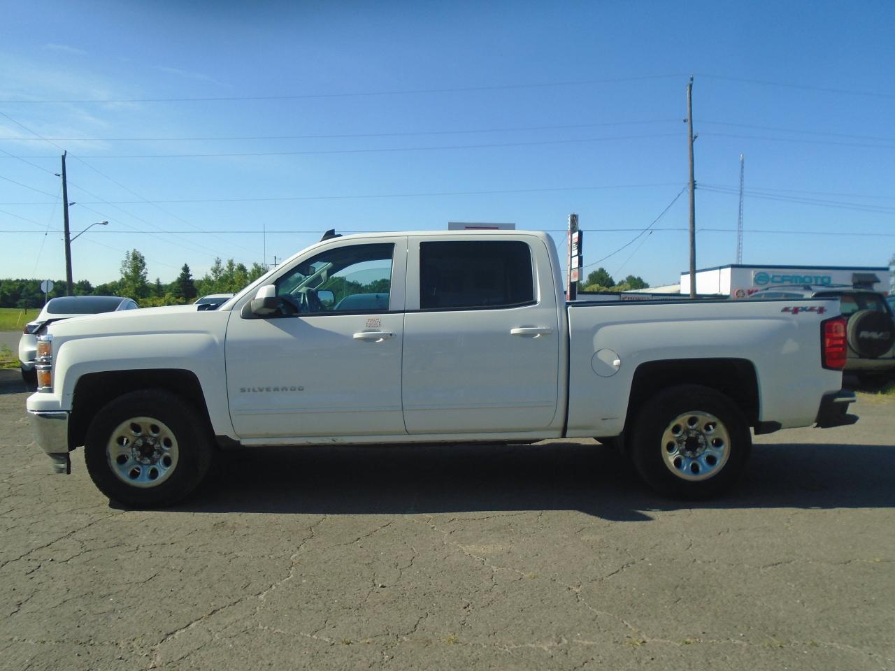 2015 Chevrolet Silverado 1500 4WD Crew Cab 153.0  LT w-2LT - Photo #4