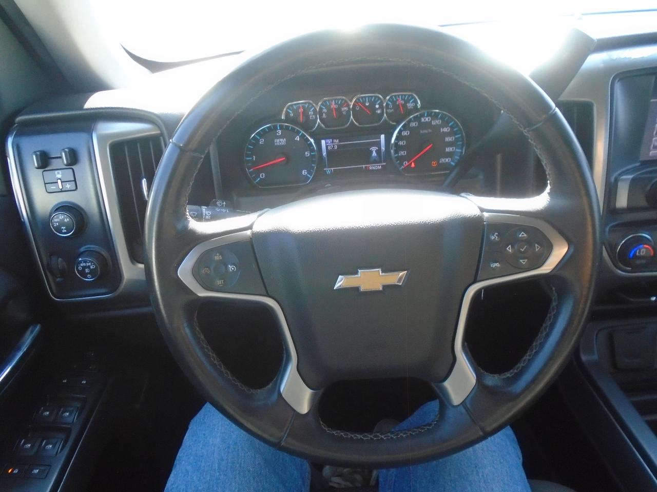 2015 Chevrolet Silverado 1500 4WD Crew Cab 153.0  LT w-2LT - Photo #10