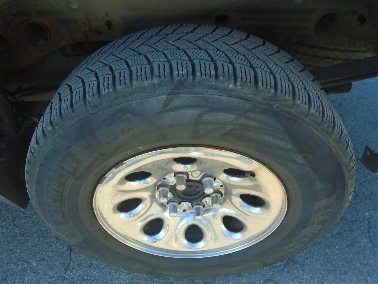 2015 Chevrolet Silverado 1500 4WD Crew Cab 153.0  LT w-2LT - Photo #40