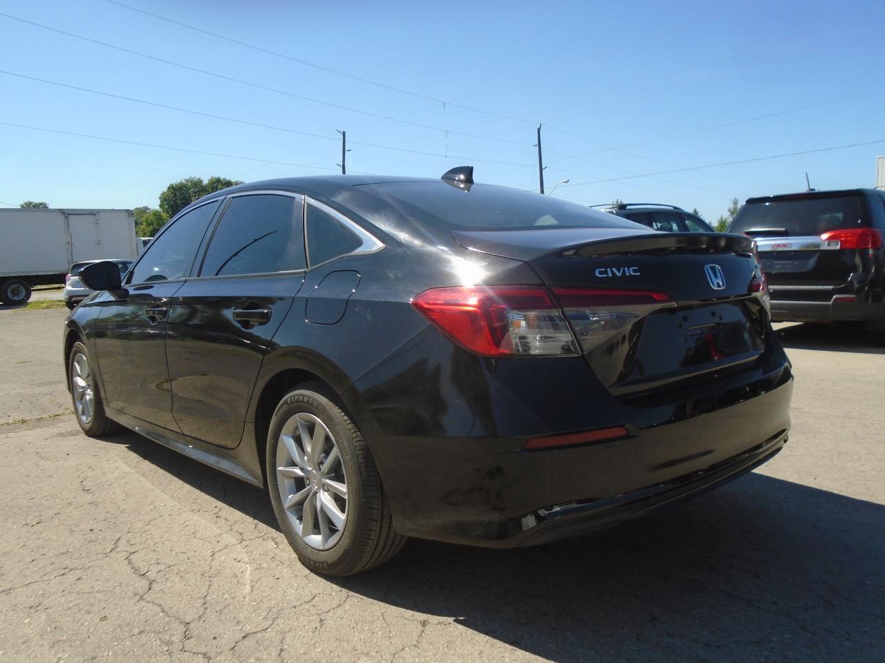 2023 Honda Civic Sedan EX CVT - Photo #6