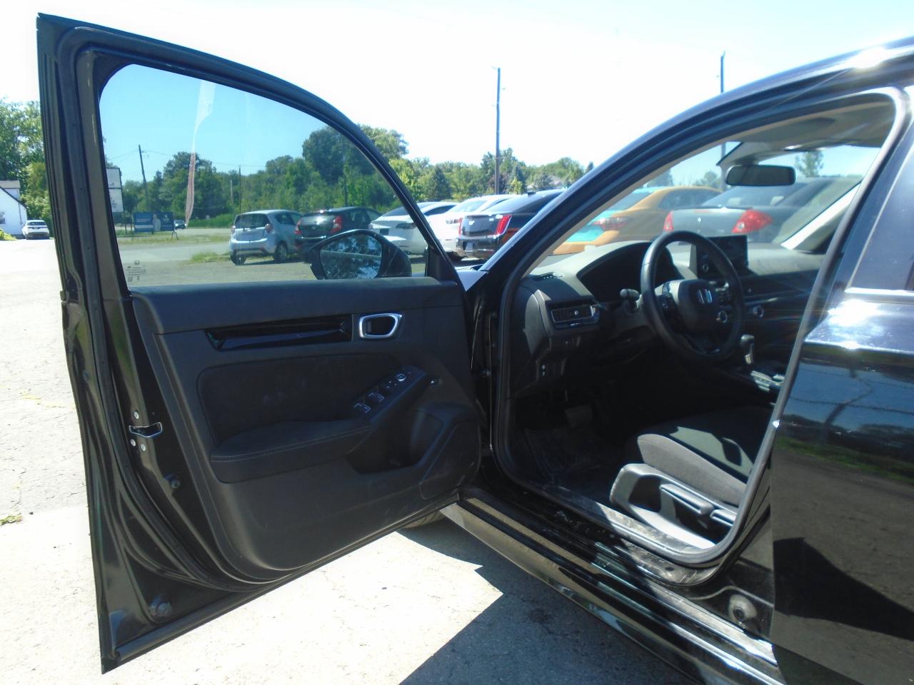 2023 Honda Civic Sedan EX CVT - Photo #9