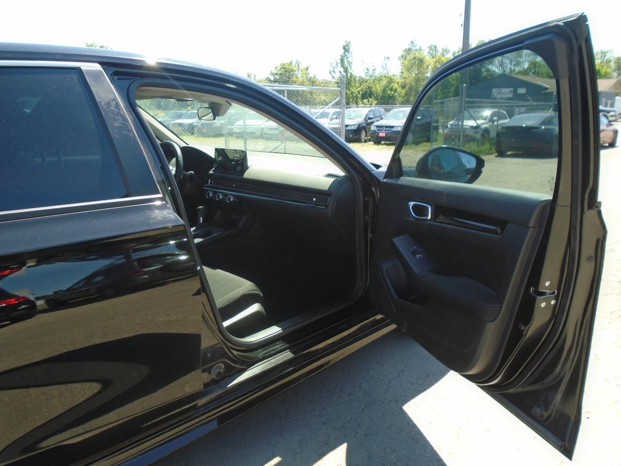 2023 Honda Civic Sedan EX CVT - Photo #25