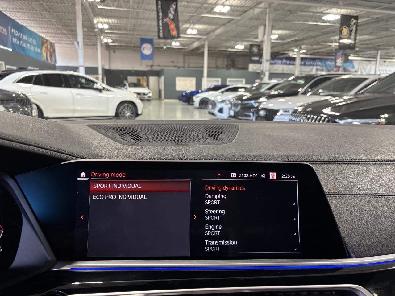 2019 BMW X7 xDrive40i|INDIVIDUAL|NAV|HEADSUP|3DCAM|7PASSENGER| - Photo #39