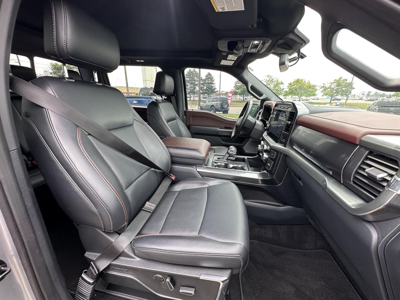 2023 Ford F-150 LARIAT | 502A | 3.5L V6 | MOONROOF | SPORT | Photo