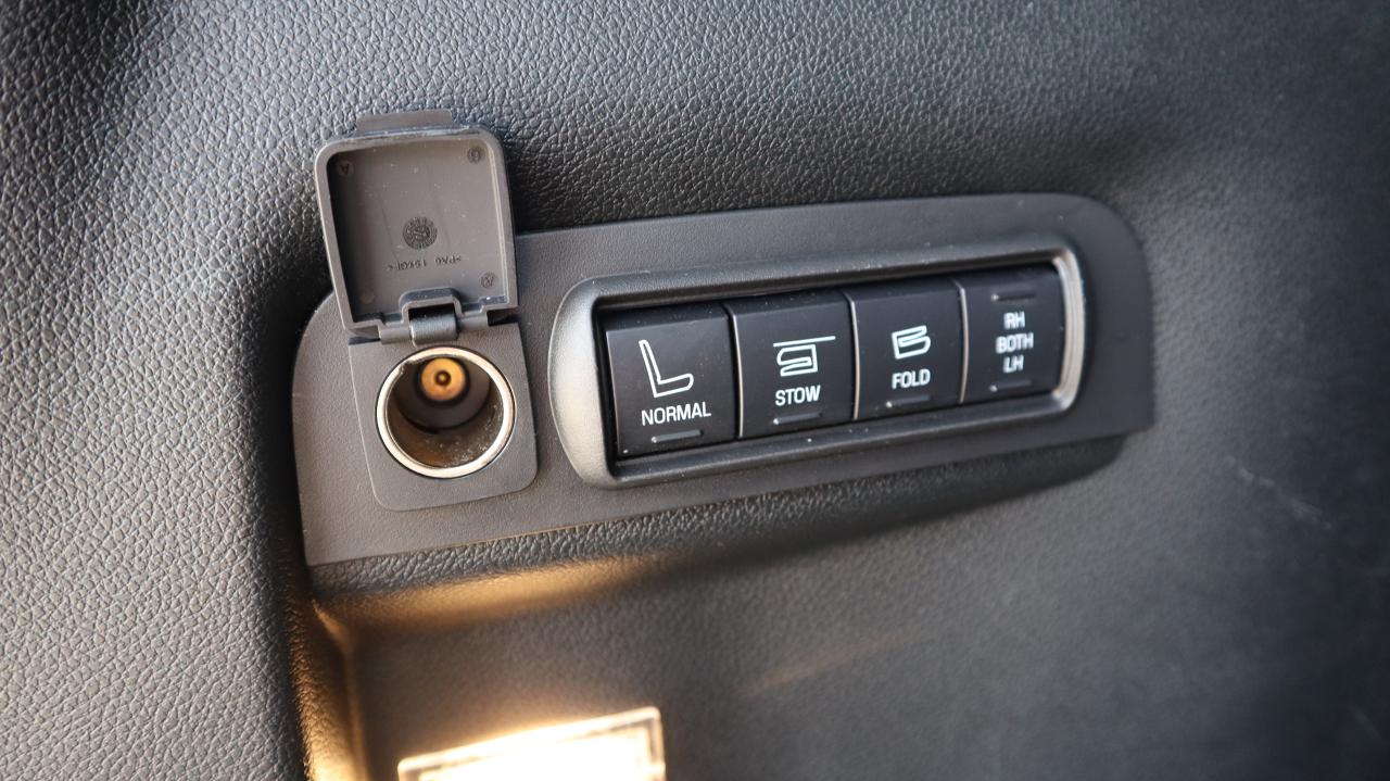 2019 Ford Explorer LIMITED Photo5