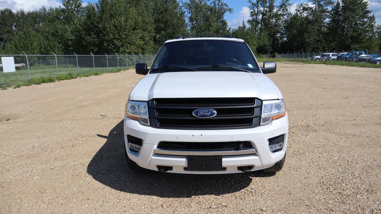 2017 Ford Expedition Limited  Photo1