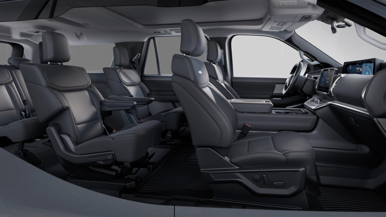 2025 Ford Expedition Platinum® MAX Photo5