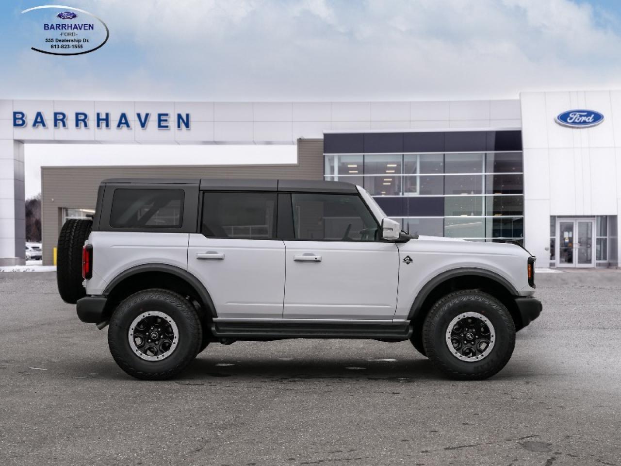 2025 Ford Bronco Outer Banks Photo