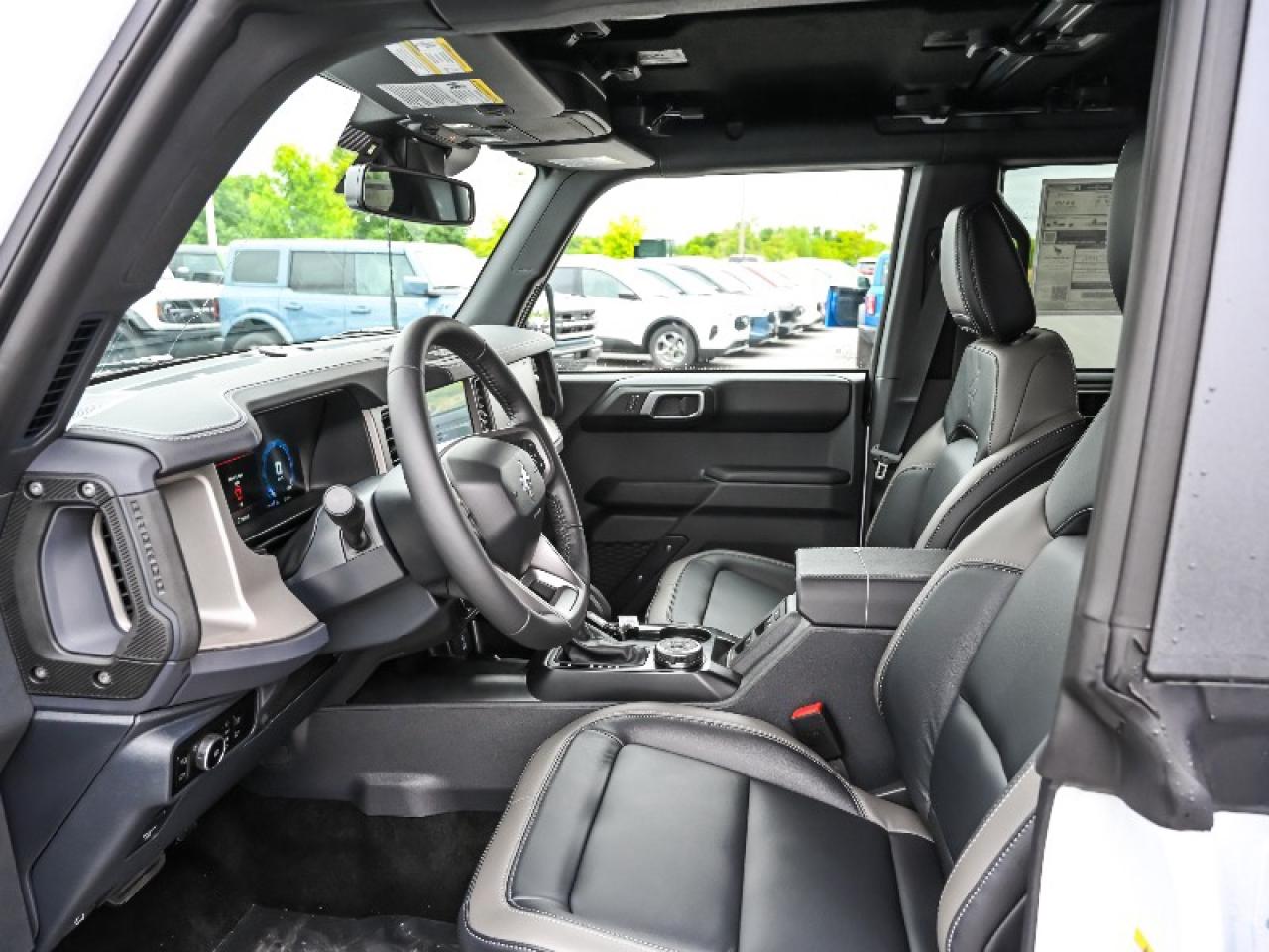 2025 Ford Bronco Outer Banks Photo