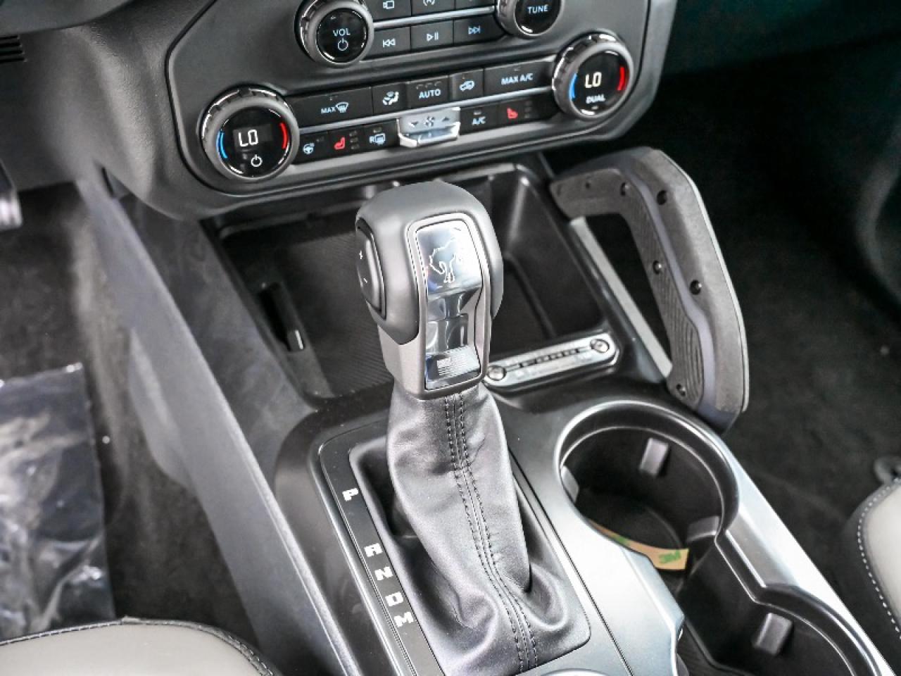 2025 Ford Bronco Outer Banks Photo