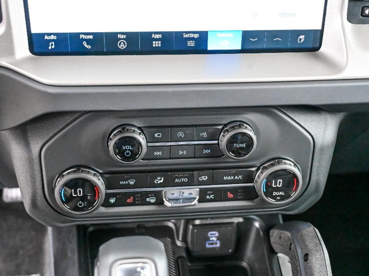 2025 Ford Bronco Outer Banks Photo