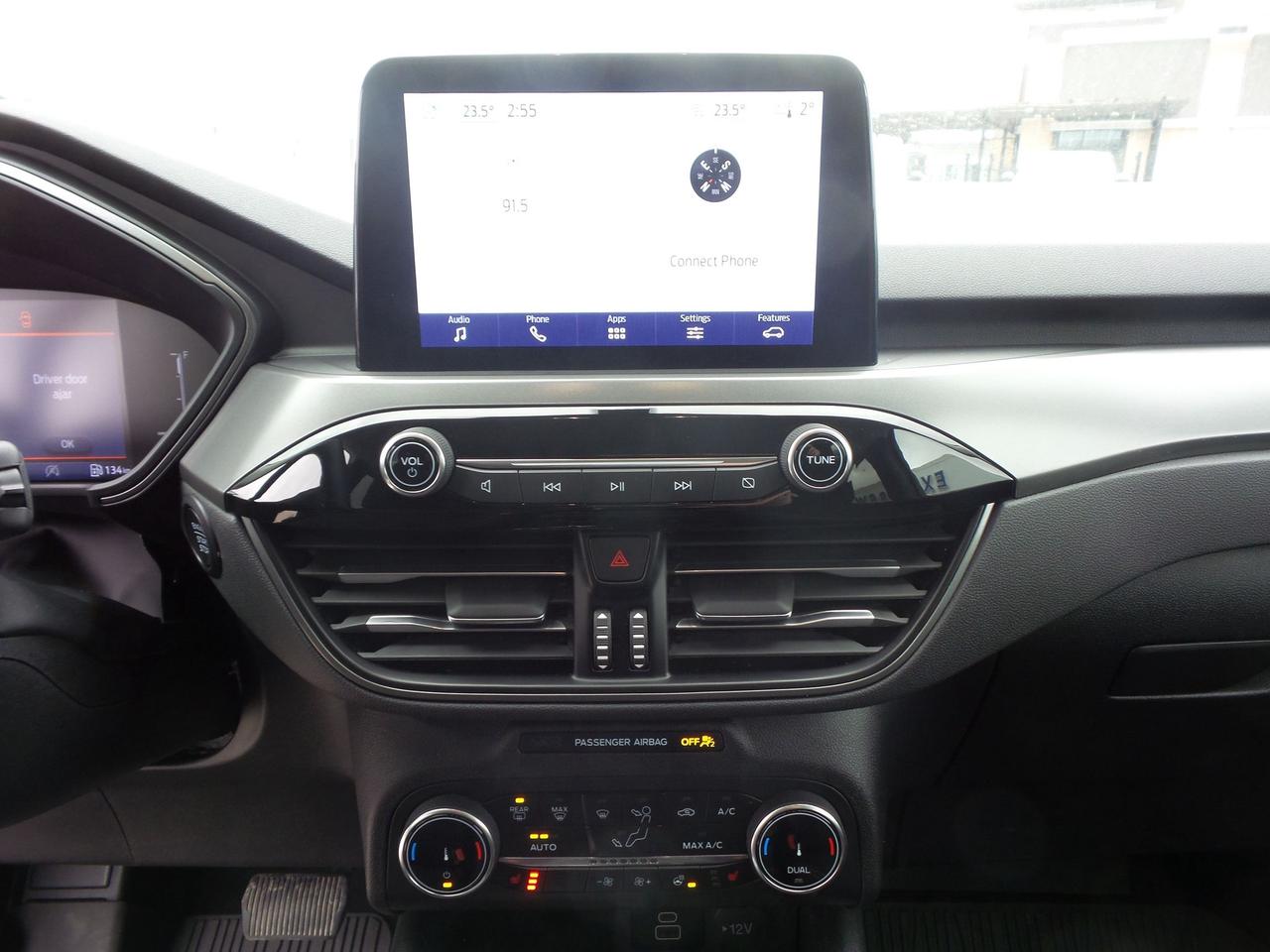 2024 Ford Escape ACTIVE, AWD, COLD WEATHER PACKAGE! LOANER! Photo