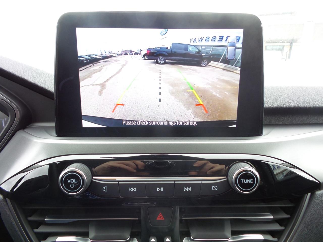 2024 Ford Escape ACTIVE, AWD, COLD WEATHER PACKAGE! LOANER! Photo