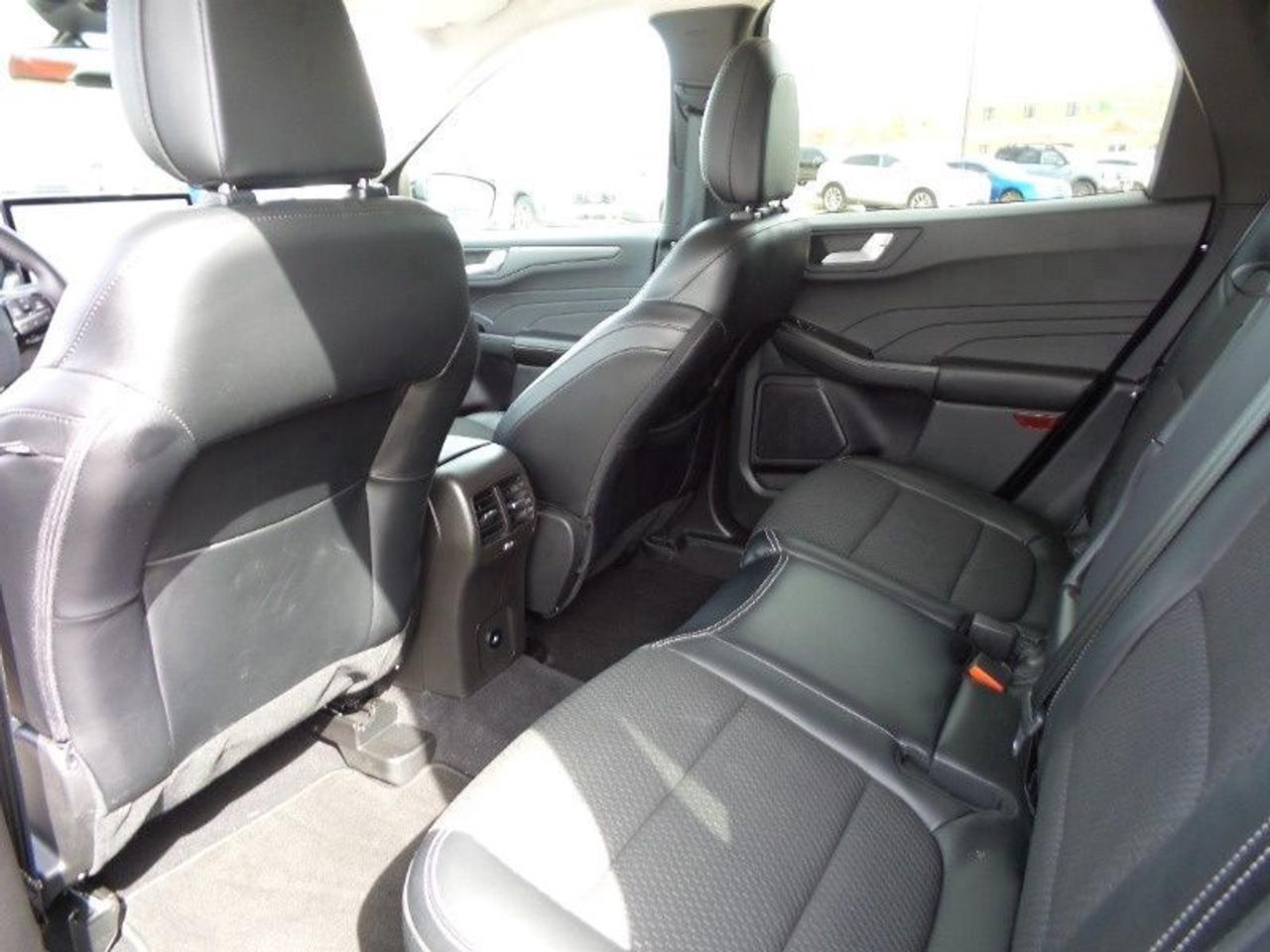 2023 Ford Escape PLUG-IN-HYBRID! PLATINUM! REAR CAMERA! LOADED! Photo