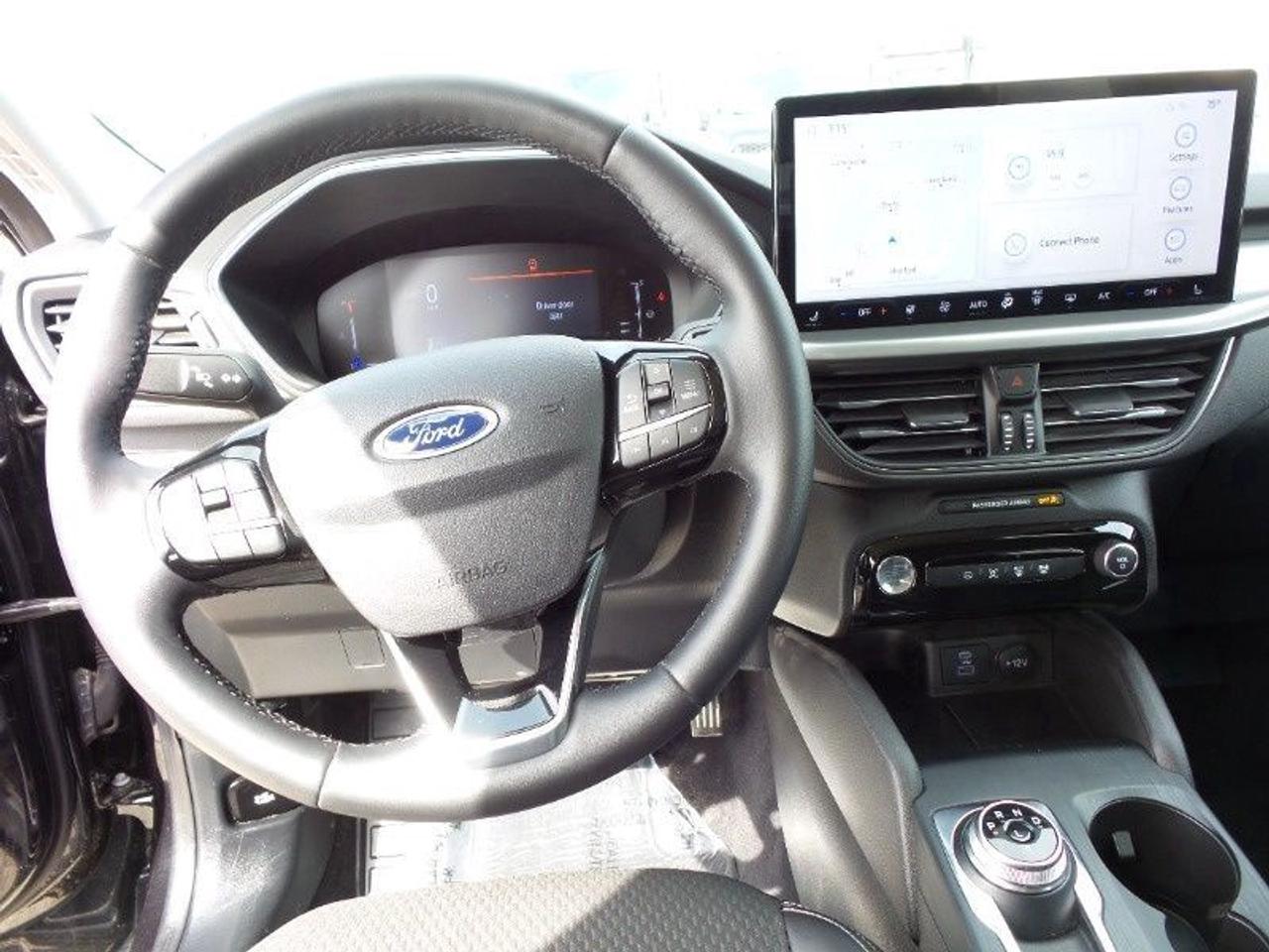 2023 Ford Escape PLUG-IN-HYBRID! PLATINUM! REAR CAMERA! LOADED! Photo