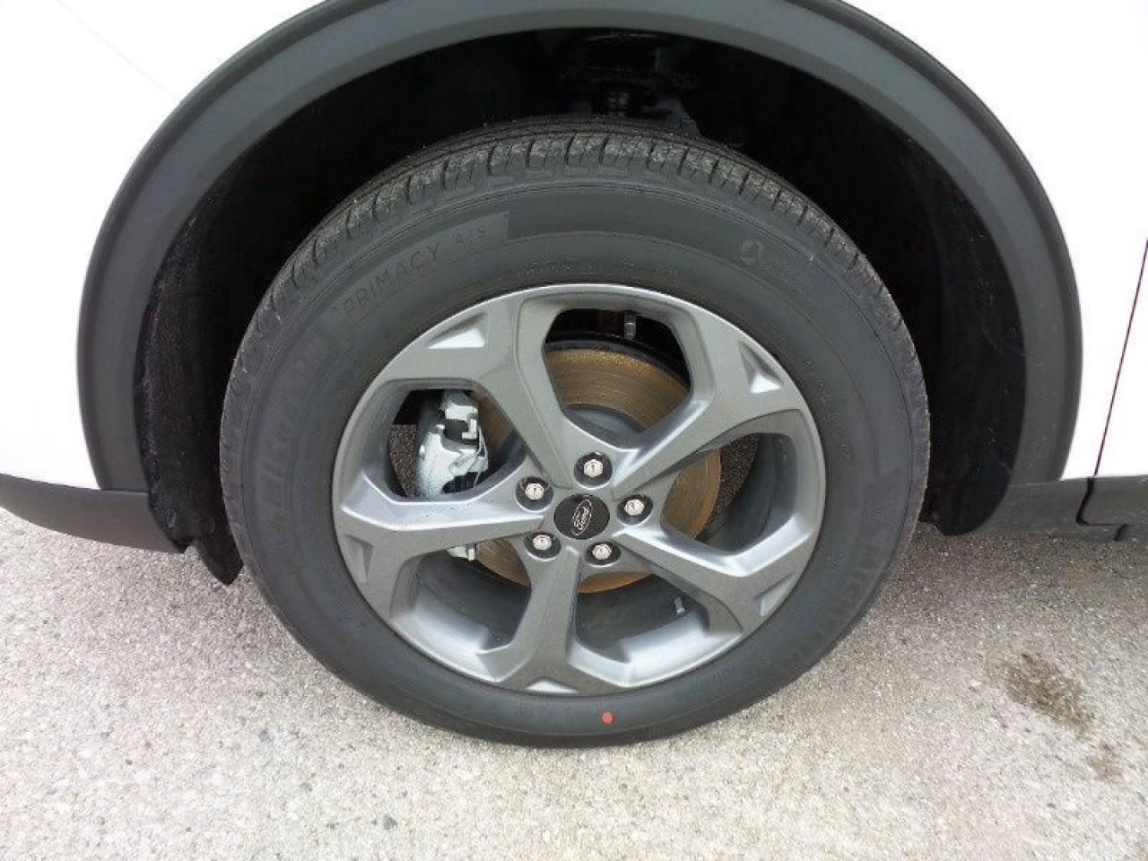 2025 Ford Escape ST-Line Select Photo3