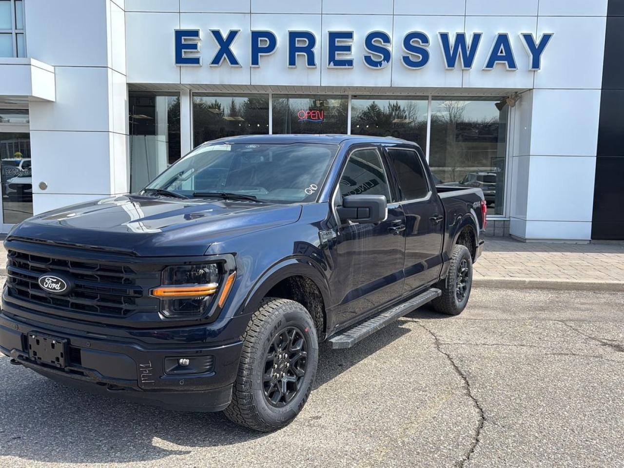 New 2025 Ford F-150 XLT for sale in New Hamburg, ON
