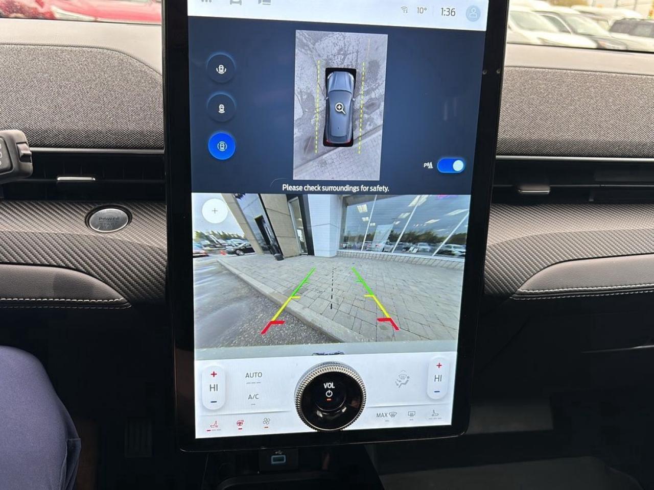 2024 Ford Mustang Mach-E Premium Photo5