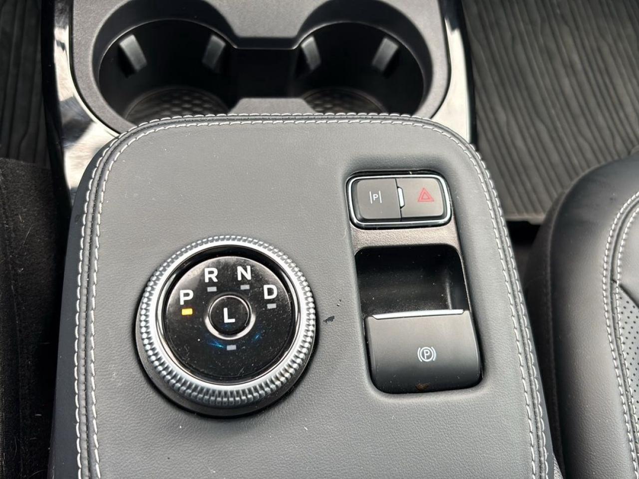 2024 Ford Mustang Mach-E Premium Photo5