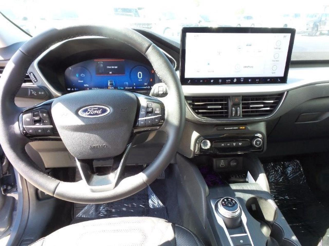 2024 Ford Escape PHEV Photo5