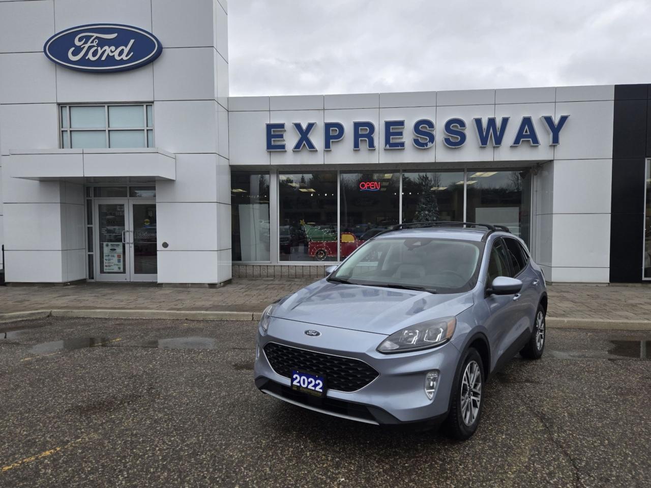 2022 Ford Escape SEL Hybrid Photo5